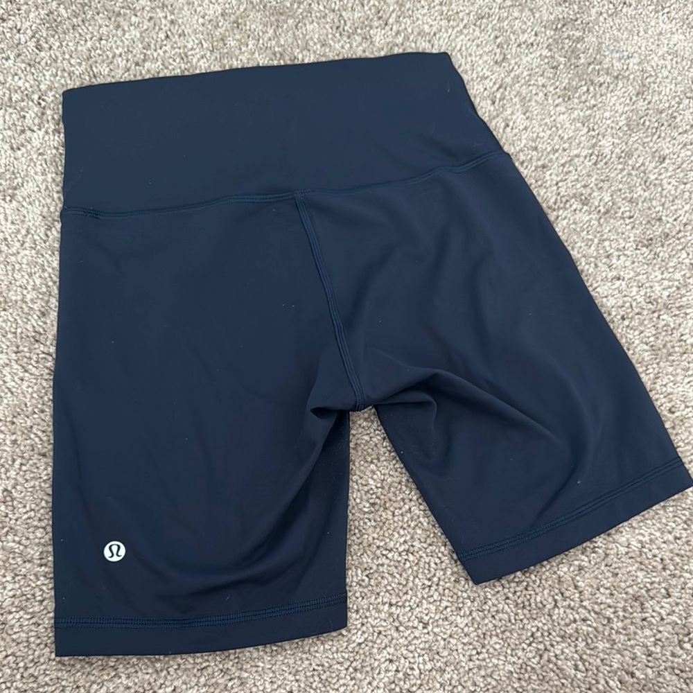 Lululemon Navy Wunder Under Shorts